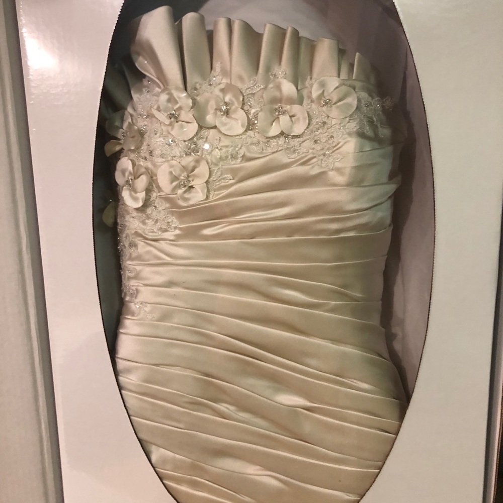 Corset Wedding Gown Size 6/8